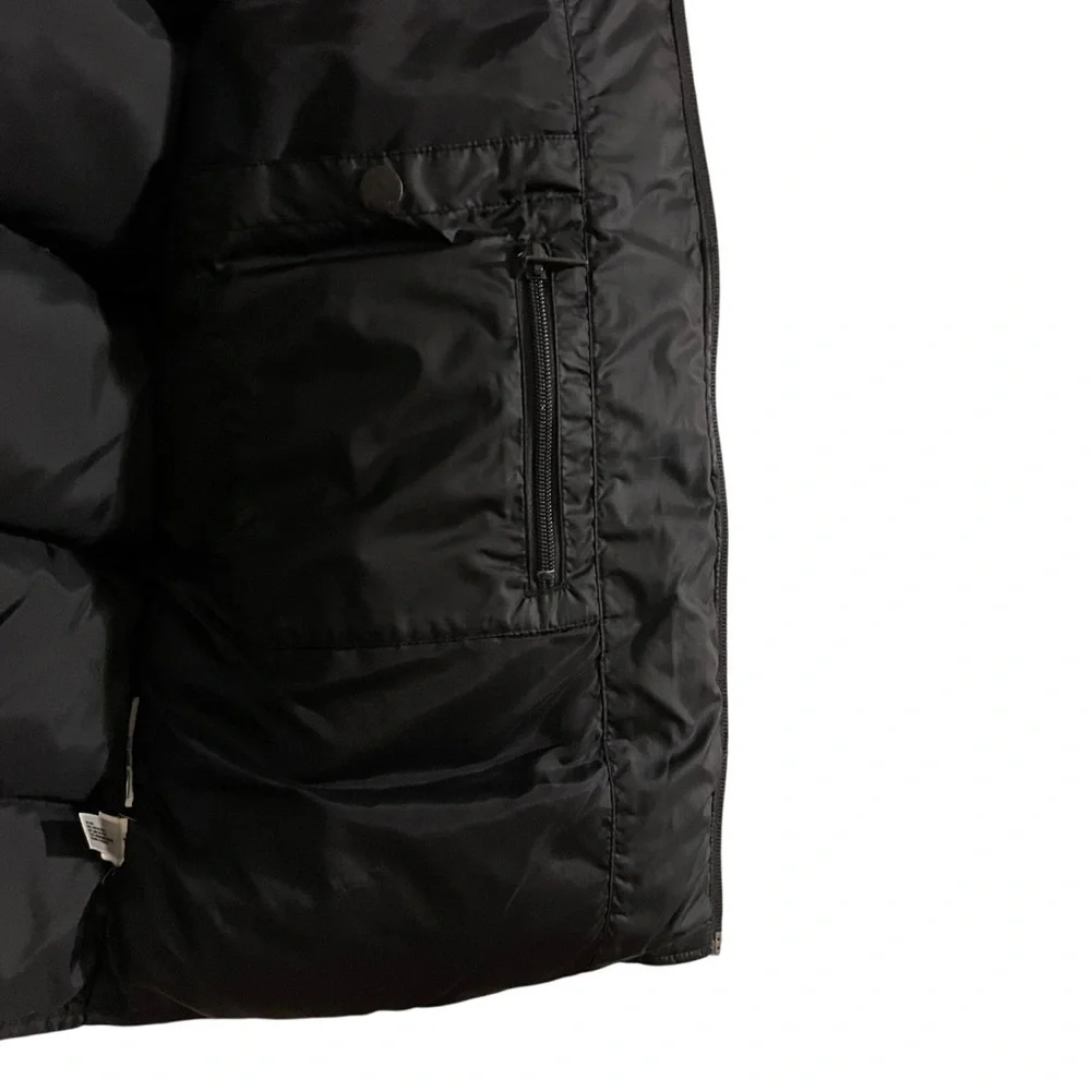 GAP Vintage 2009 Black Down Filled Puffer Vest Packable Hood Y2K Size Medium